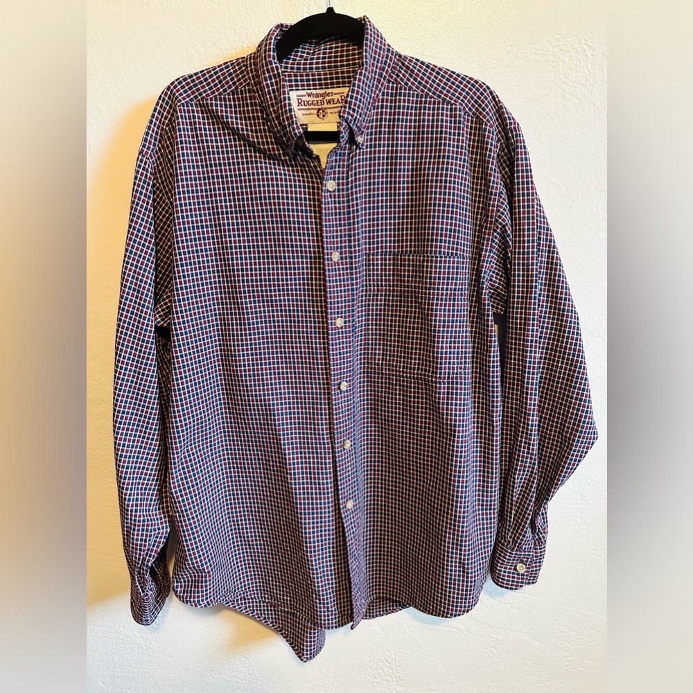 Wrangler Long Sleeve Button Down-Size L